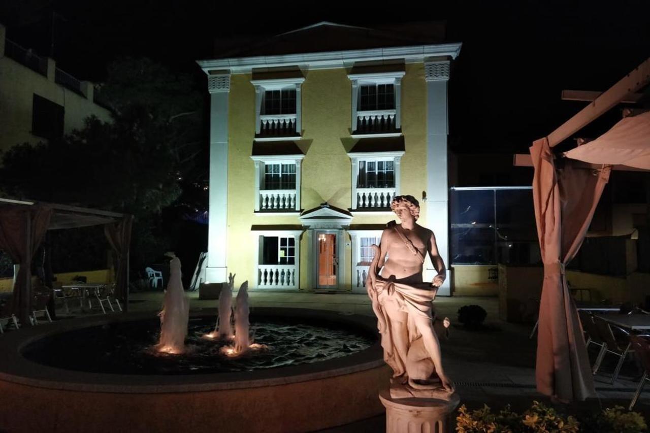 Hotel Pete Castell-Castell-Platja d'Aro Buitenkant foto