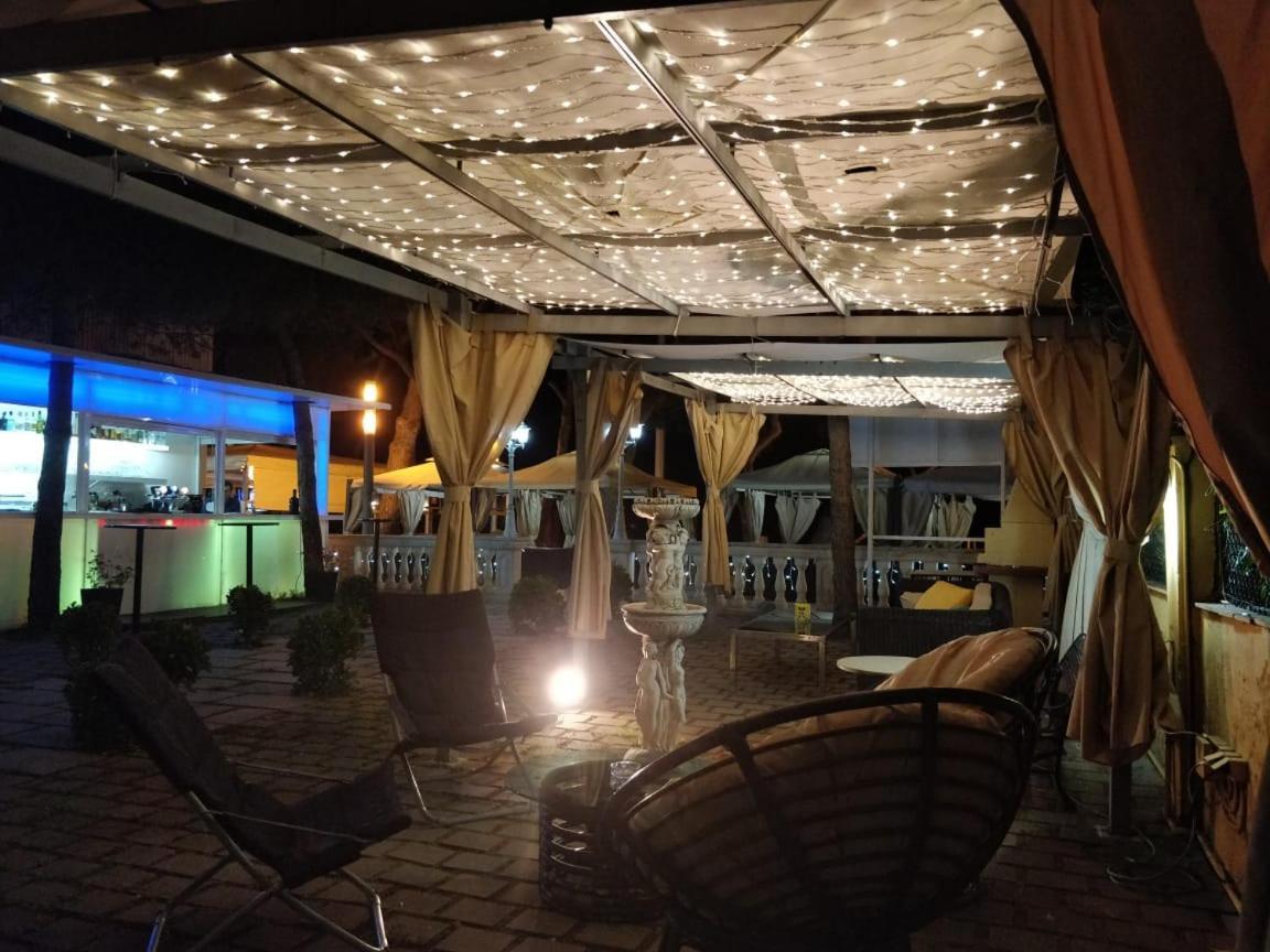 Hotel Pete Castell-Castell-Platja d'Aro Buitenkant foto